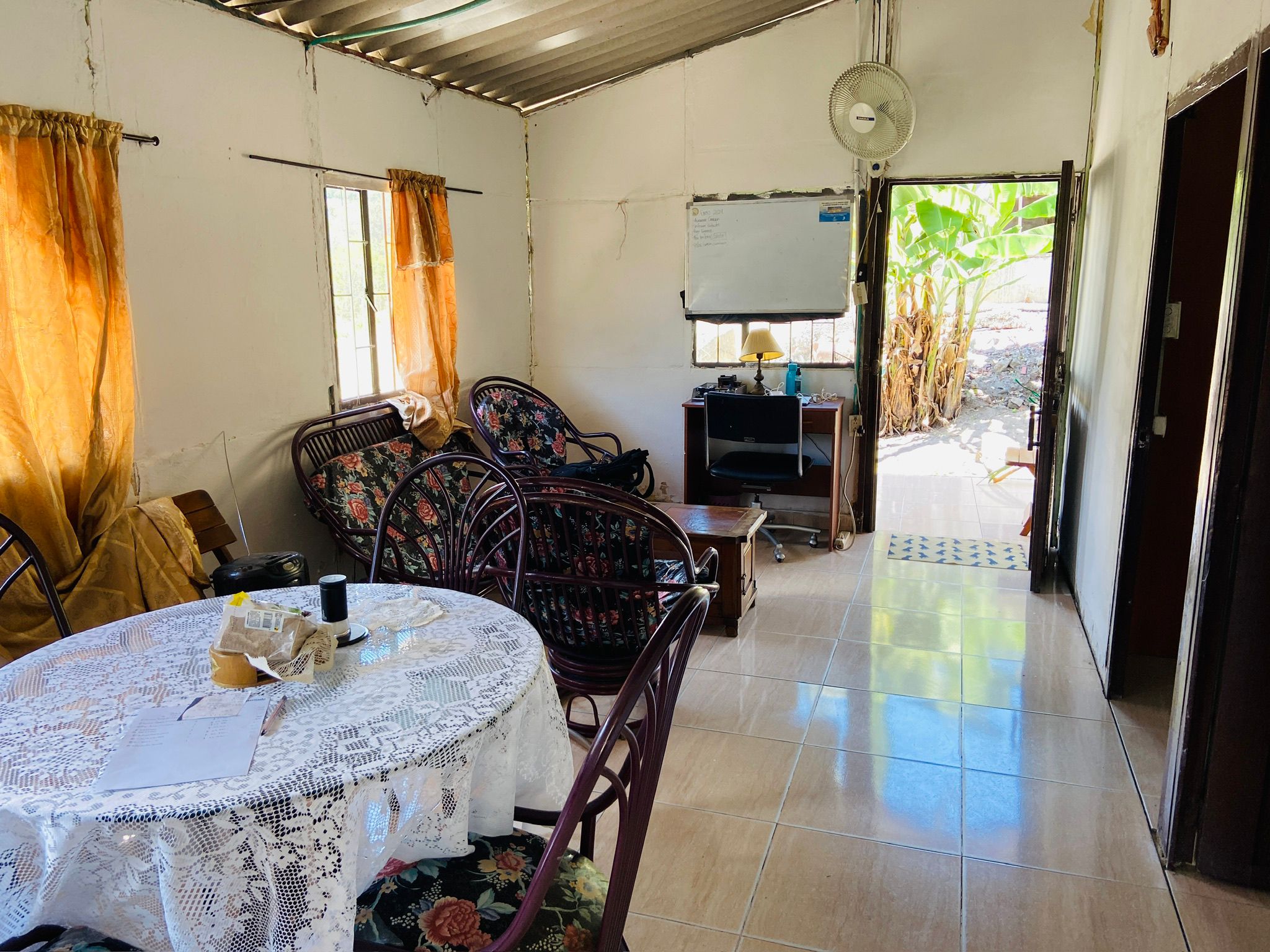 Finca 5.000 m2 con Casa 2B/1B y Galpón 3.500 aves - Vda Caraza / Chipaque / Cundinamarca / Colombia +57 3134283255 COL / +1 8623914933 USA